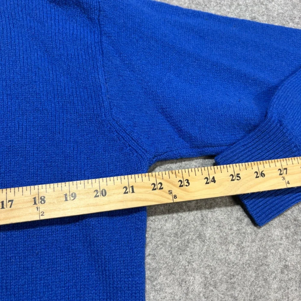 Vintage Fiorucci Outdoor Life Blue Knit Sweater Mens Graphic Crewneck